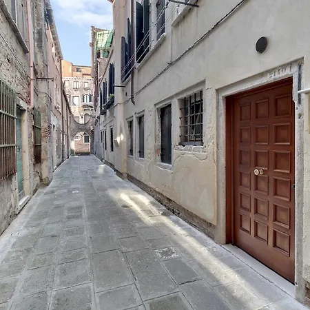 Ca' Patrizia Apartment Venice